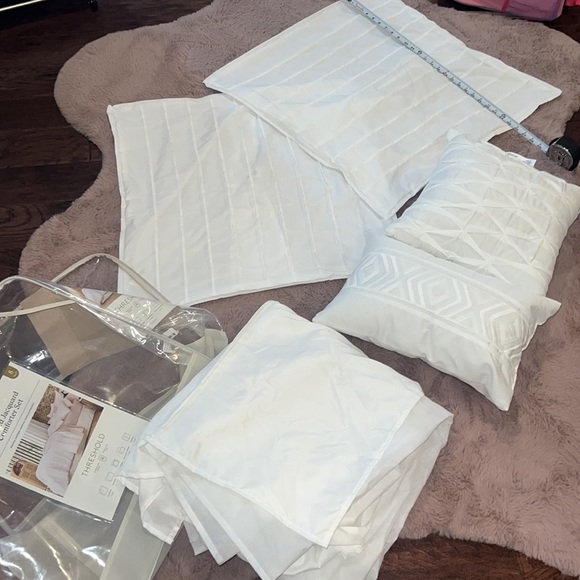 Threshold Other - Threshold Clipped Jacquard 2 Euro Shams, 2 Decorative pillows, 1 queen bedskirt​